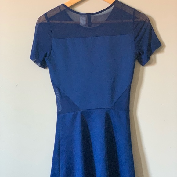 H&M blue fit and flair dress - Picture 2 of 4